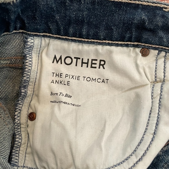 MOTHER Jeans -- The Pixie Tomcat Ankle in Born to Bite - Picture 12 of 15